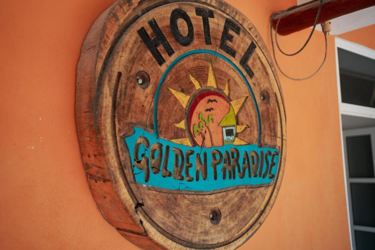 Golden Paradise Town Hotel Holbox Eksteriør billede