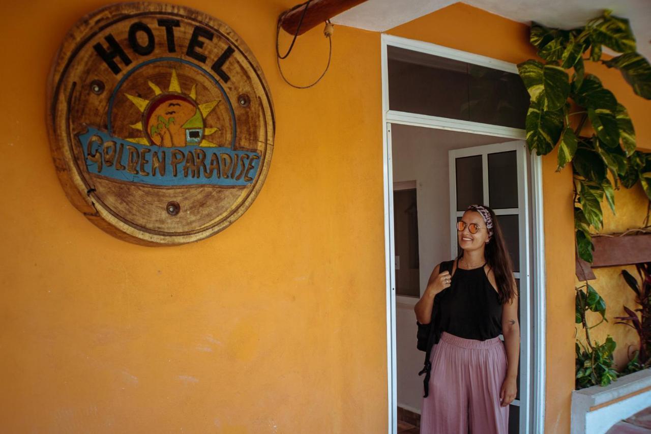 Golden Paradise Town Hotel Holbox Eksteriør billede