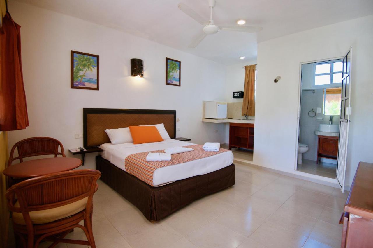 Golden Paradise Town Hotel Holbox Eksteriør billede