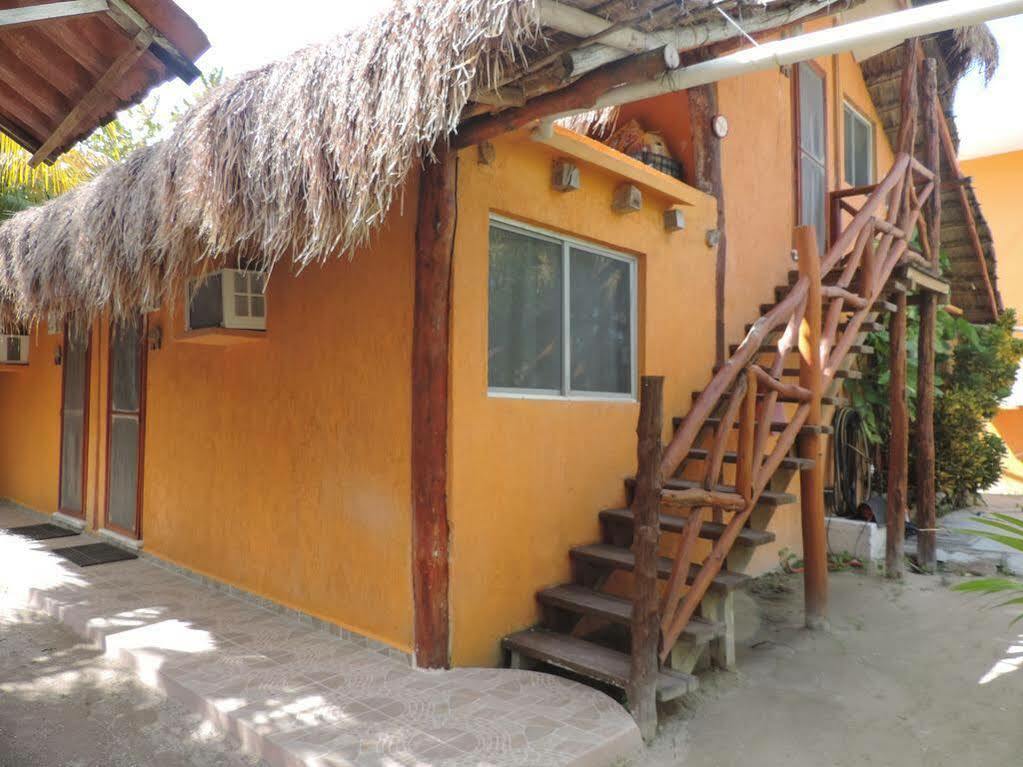 Golden Paradise Town Hotel Holbox Eksteriør billede